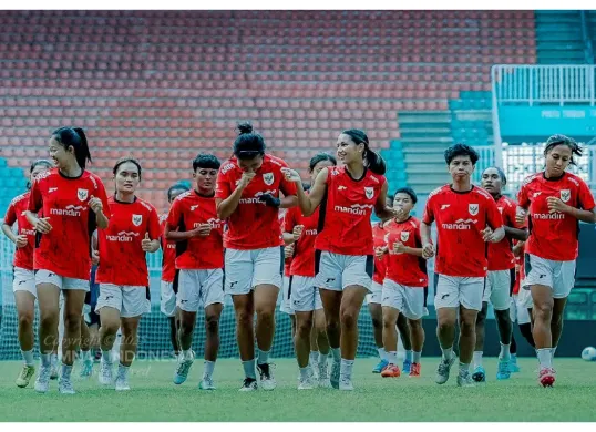 Timnas Putri Indonesia siap berlaga dalam lanjutan ASEAN Women's Championship 2025. (Sumber: X/@TimnasIndonesia)