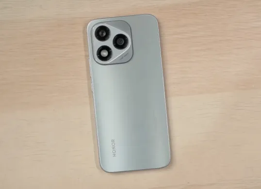 Spesifikasi dan Harga Honor 400 Lite 5G di Indonesia (Sumber: YouTube/Youtuber Cupu)