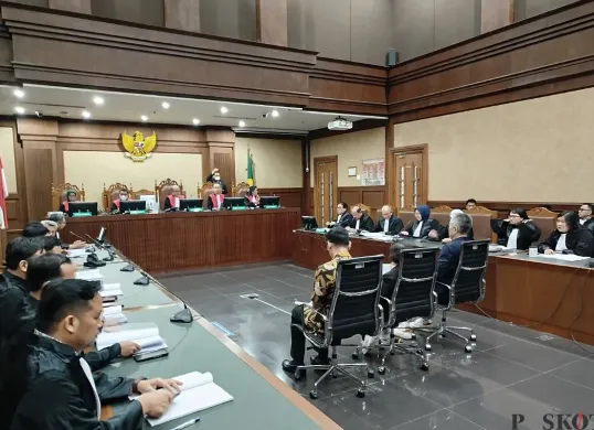 Sidang tindak pidana korupsi pemberian fasilitas kredit LPEI kepada PT PE di Pengadilan Tipikor, Jakarta Pusat, Jumat, 8 Agustus 2025. (Sumber: Poskota/Ramot Sormin)