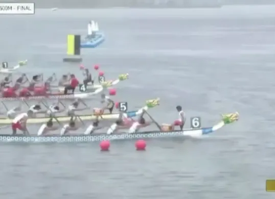 Tim perahu naga Indonesia berhasil meraih lima medali di TWG Chengdu 2025 (Sumber: Instagram @taubatters)