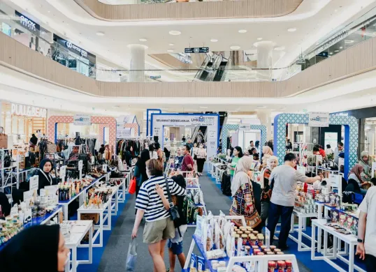 PaDi UMKM Hybrid Expo & Conference 2025 yang digelar di Pakuwon Mall Surabaya (Sumber: Dok. Telkom)