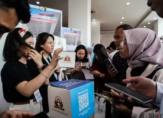 Ilustrasi - Peserta memadati salah satu stan perusahaan dalam ajang Jobfest, yang menghadirkan puluhan perusahaan dan ribuan lowongan kerja di Jakarta. (Sumber: Poskota/Bilal Nugraha Ginanjar)
