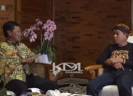 Walikota Cirebon klarifikasi soal kebijakan pajak daerah kepada Gubernur Jawa Barat, Dedi Mulyadi. (Sumber: tangkapan layar)