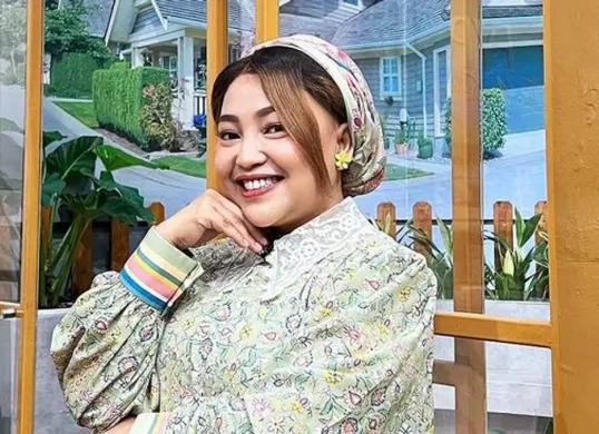 Kisah Haru Mpok Alpa: Tetap Sibuk di Dunia Hiburan Meski Didiagnosis Kanker Payudara (Sumber: Instagram)