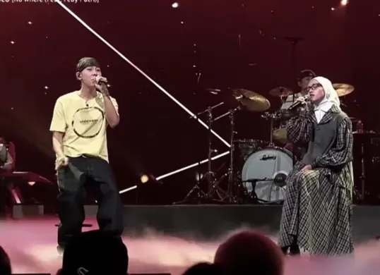 Lirik lagu No Where dari Loco ft Feby Putri. (Sumber: YouTube/Mnet TV)