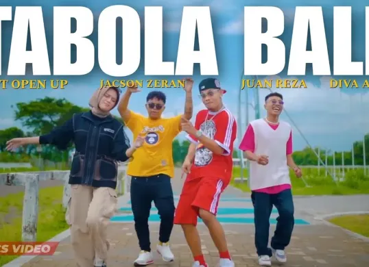 Tabola Bale menjadikannya fenomena musik viral dengan jutaan penonton di YouTube. (Sumber: Youtube/@Tampa Music ID)