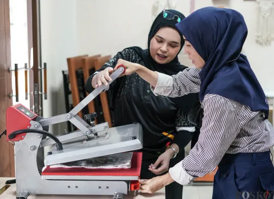 Antusiasme Warga Ikuti Pelatihan Sablon DTF