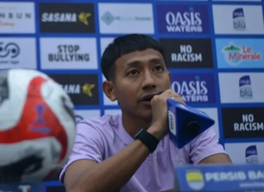 Beckham Putra saat hadir dalam sesi konferensi pers usai laga Persib melawan Persijap. (Sumber: persib.co.id)