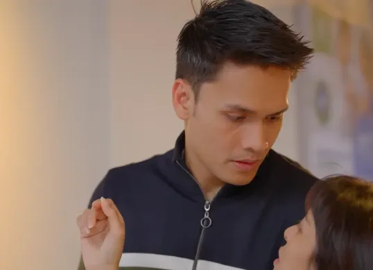 Sinopsis Wanita Istimewa Hari Ini 21 Agustus 2025: Mirsa dan Aurel Langsung Akrab, Reza Mulai Jatuh Cinta? (Sumber: YouTube/Sinemart)