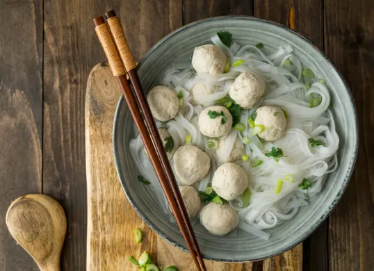 Ilustrasi rekomendasi Bakso di Bogor yang bikin ketagihan. (Sumber: Freepik)