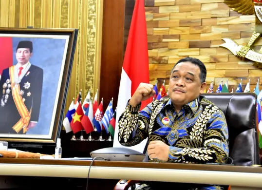 Politikus Partai Hanura yang dikenal dekat dengan Joko Widodo, Benny Rhamdani dipanggil oleh Polda Sulawesi Utara (Sulut) untuk menjalani pemeriksaan. (Sumber: Dok.bp2mi)