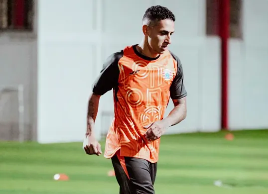 Potret pemain baru Persija Jakarta, Bruno Tubarao. (Sumber: Persija)