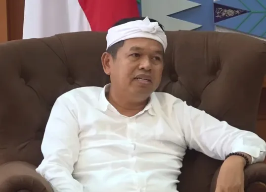 Gubernur Jawa Barat, Dedi Mulyadi. (Sumber: YouTube/Dedi Mulyadi Channel)