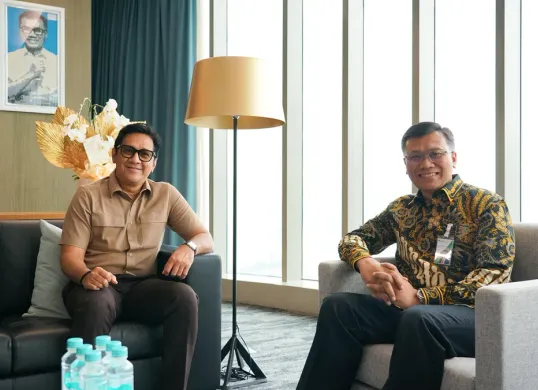 Audiensi Andre Taulany bersama Direktur Utama BPJS Ketenagakerjaan Pramudya Iriawan Buntoro (Sumber: Dok. BPJS Ketenagakerjaan)