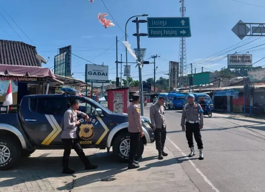 Polres Bogor menggelar razia pelajar yang terindikasi hendak mengikuti demo buruh di depan Gedung DPR RI, Senayan, Jakarta Pusat, Kamis, 28 Agustus 2025. (Sumber: Dok. Polres Bogor)