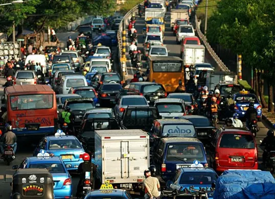 Waspada Kemacetan di Jakarta! Rekayasa Lalu Lintas Berlaku saat Demo Buruh 28 Agustus 2025 (Sumber: Pinterest)