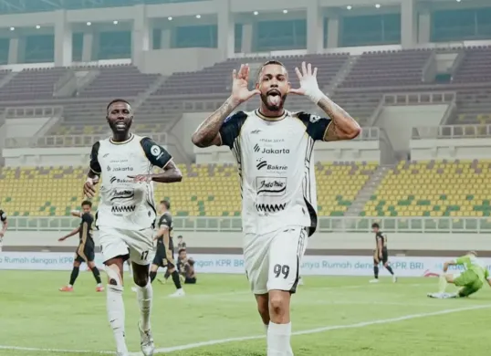 Potret pemain Persija Jakarta saat melawan Dewa United pada Jumat, 29 Agustus 2025. (Sumber: Persija)
