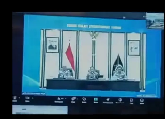 Kapolri Listyo Sigit perintahkan anggota tembak massa yang menyerang Mako. (Sumber: TikTok)