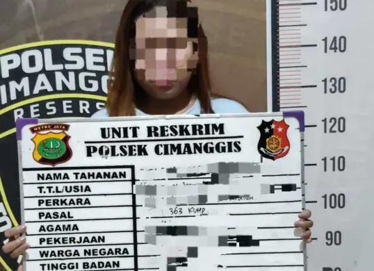 Seorang wanita muda (ART) ditangkap Polsek Cimanggis usai membobol rumah majikan sendiri. (Sumber: Polsek Cimanggis)