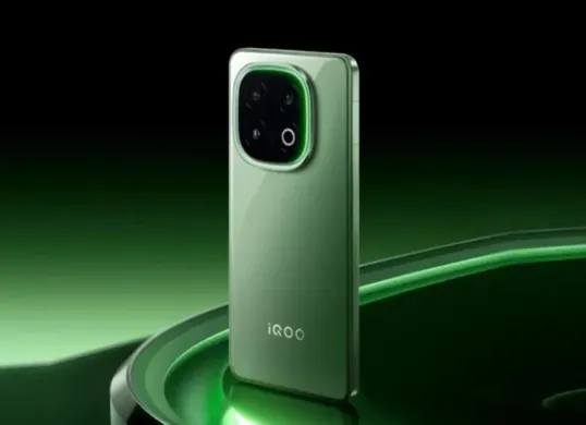 HP iQOO 15 Mini. (Sumber: @techiboy96)