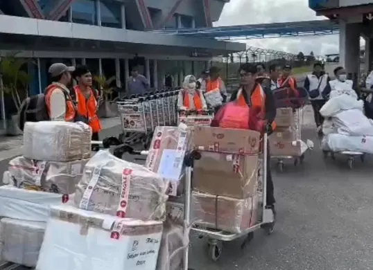 Tim Medis Kabupaten Bogor berangkat untuk misi kemanusiaan di Sumatra. (Sumber: Pemkab Bogor)