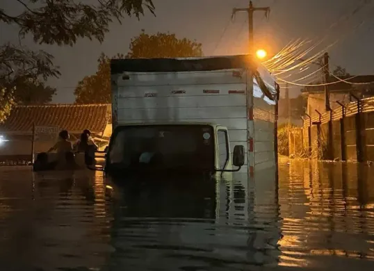 Banjir Meluas di Kabupaten Bandung (Sumber: Instagram/@infobdg)