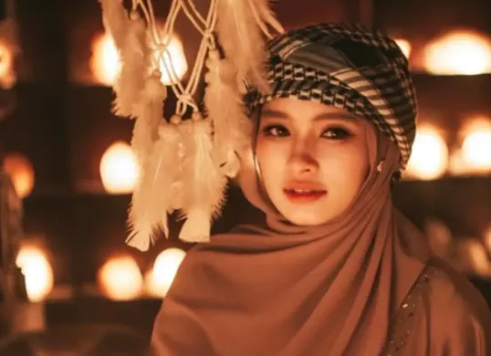 Potret Inara Rusli (Sumber: Instagram/@mommy_starla)