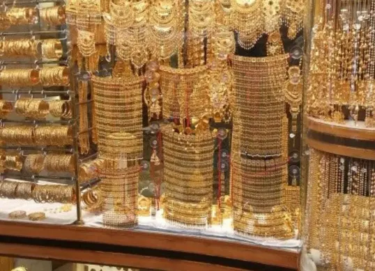 Harga emas perhiasan hari ini di Jakarta (Sumber: Pinterest/Leyla Saida Su)