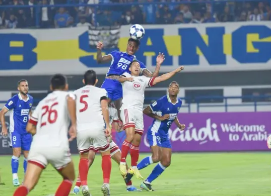 Potret Ramon Tanque yang mencetak goal bagi Persib Bandung saat berhadapan dengan Bangkok United di ajang ACL 2. (Sumber: Persib)