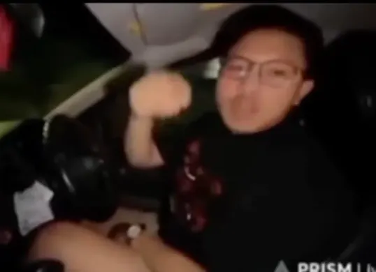 Seorang konten kreator melakukan penghinaan terhadap suku Sunda dan pendukung Persib Bandung saat melakukan live streaming (Sumber: Instagram/@infokrw)