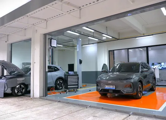 Dealer Geely di Alam Sutera. (Sumber: Dok. Geely)