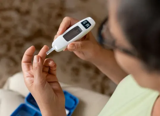 Ilustrasi penderita diabetes melitus bertambah di Kabupaten Tangerang pada 2025. (Sumber: Freepik/@freepik)