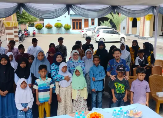 Para anjal di Yayasan Aulia Qurota Aini saat mendapatkan bimbingan fisik, mental dan spiritual dari Dinas Sosial (Dinsos) Kabupaten Serang. (Sumber: Kominfo Pemkab Serang)