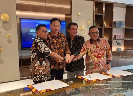 PT MAB menggandeng Solarky Mobility Technologies Ltd dan PT Fortuna Ventura Investindo dalam kerja sama manufaktur mobil listrik. (Sumber: Dok. MAB)