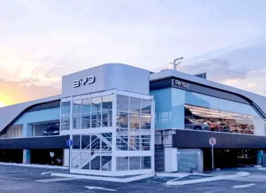 BYD memperluas jaringan dealer dari 80 menjadi 150 cabang pada 2026. (Sumber: BYD)