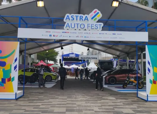 Astra Auto Fest 2025 sukses catat ribuan transaksi serta rangkaian kegiatan komunitas. (Sumber: Poskota/Erwan Hartawan)