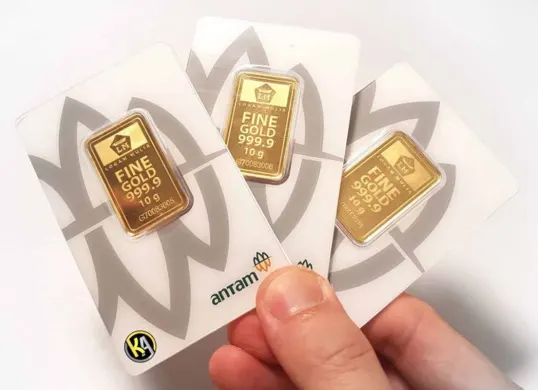 Harga Emas Antam Hari Ini Resmi Menyentuh Rp2,45 Juta per Gram (Sumber: Pinterest)