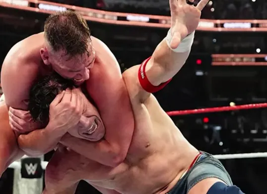 John Cena berhadapan dengan Gunther dalam pertandingan terakhirnya di WWE Saturday Night’s Main Event, menandai akhir karier legendaris sang 17 kali juara dunia. (Sumber: Dok/WWE)