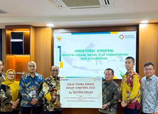 Dana kemanusiaan Suzuki disalurkan melalui Kementerian Perindustrian. (Sumber: Suzuki)