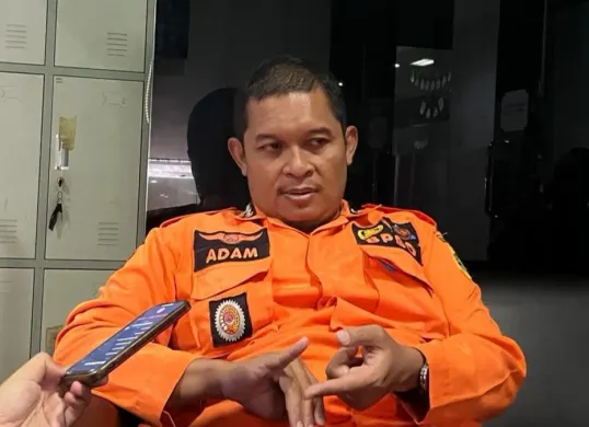 Kabid Kedaruratan dan Bencana BPBD Kabupaten Bogor, Adam Hamdani saat memberikan keterangan pers di Cibinong. (Sumber: Istimewa)