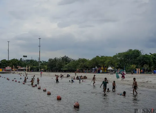 Waspada Cuaca Ekstrem Jelang Libur Nataru