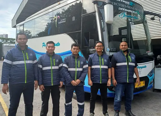 DCVI menghadirkan Mercedes-Benz Bus Year-End Rescue 2025. (Sumber: Dok. DCVI)