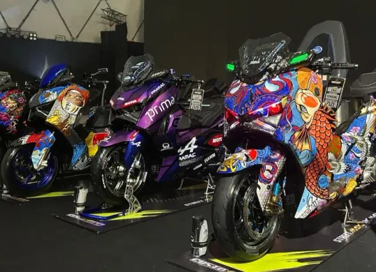 Grand Final CustoMAXi Yamaha 2025 mempertemukan 48 modifikator dari enam kota besar di Indonesia. (Sumber: Yamaha)
