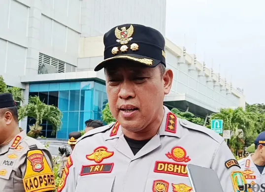 Wali Kota Bekasi, Tri Adhianto. (Sumber: POSKOTA | Foto: Nurpini Aulia Rapika)