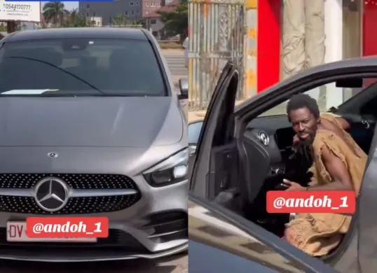 Ebo Noah pamer Mercedes-Benz baru (Sumber: TikTok/andoh_1)