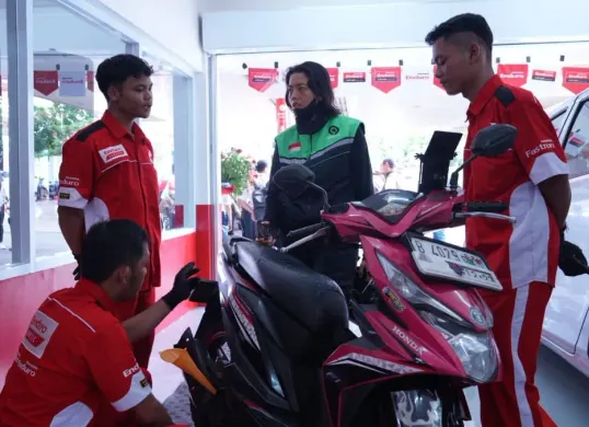 Pertamina Lubricants meluncurkan Enduro Service di SPBU Pertamina COCO Daan Mogot. (Sumber: PTPL)