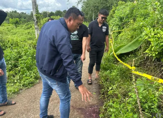 Lokasi penemuan mayat pemuda di Desa Jantungen, RT 01 RW 01 Desa Mekarsari, Kecamatan Jambe, Kabupaten Tangerang. (Sumber: Poskota/Veronica Prasetio)