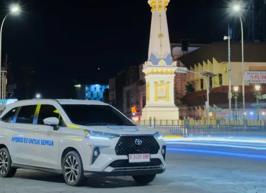 Ekspedisi Veloz Hybrid Lintas Nusa telah menempuh 3.000 km. (Sumber: TAM)