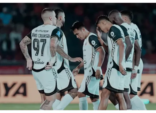 Prediksi line up Persija Jakarta vs Bhayangkara FC di laga tunda pekan ke-8 BRI Super League 2025/2026 (Sumber: Instagram/@persjajakarta)