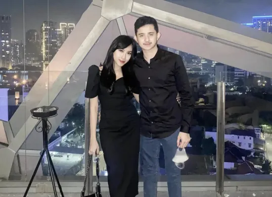 Nakula Kussler dan Cindy Nur Thihasna (Sumber: Instagram/@nakulakussler)